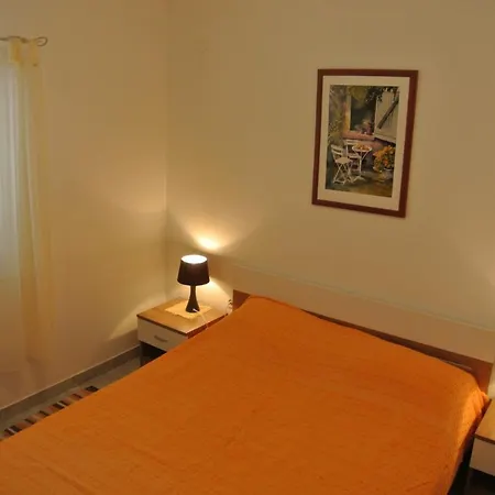 Snjezana Traù